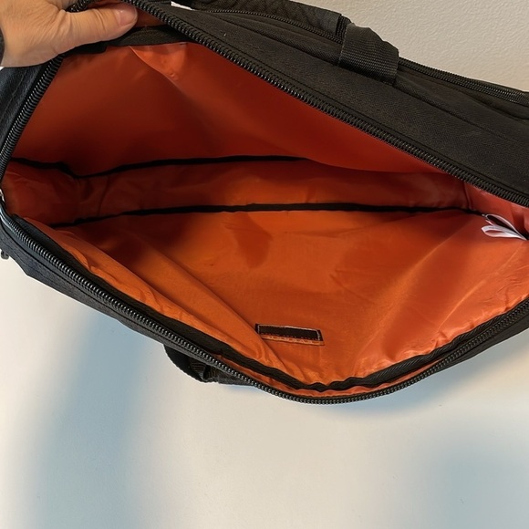 Everki Advance laptop briefcase - Picture 6 of 8